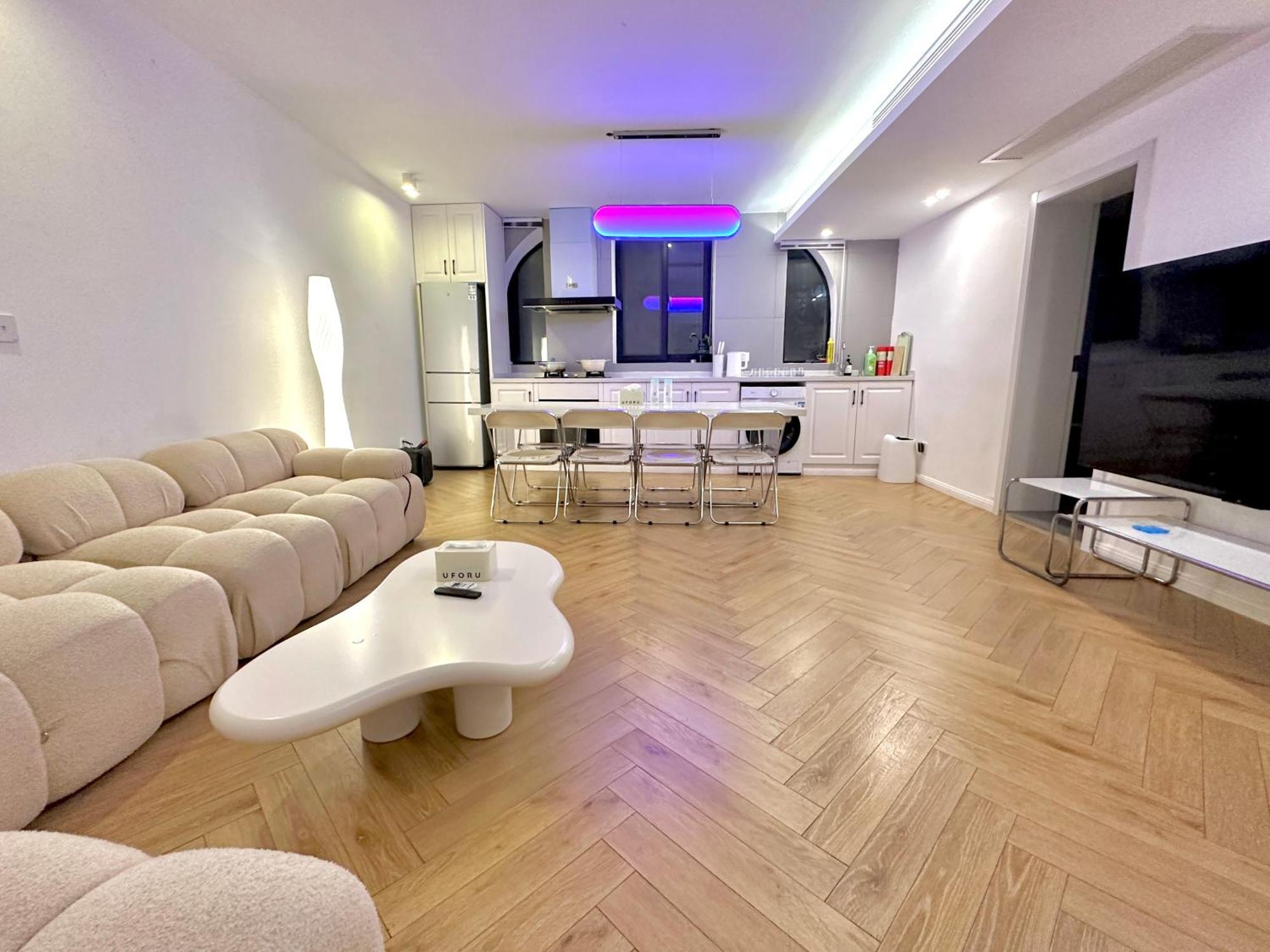 Zhome-three Floors 4 Bedrooms - Near Nanjing Road Apartamento *